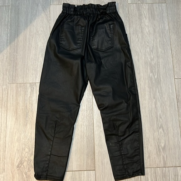 woman’s Black high waist buggy pants size 2 - Picture 5 of 8